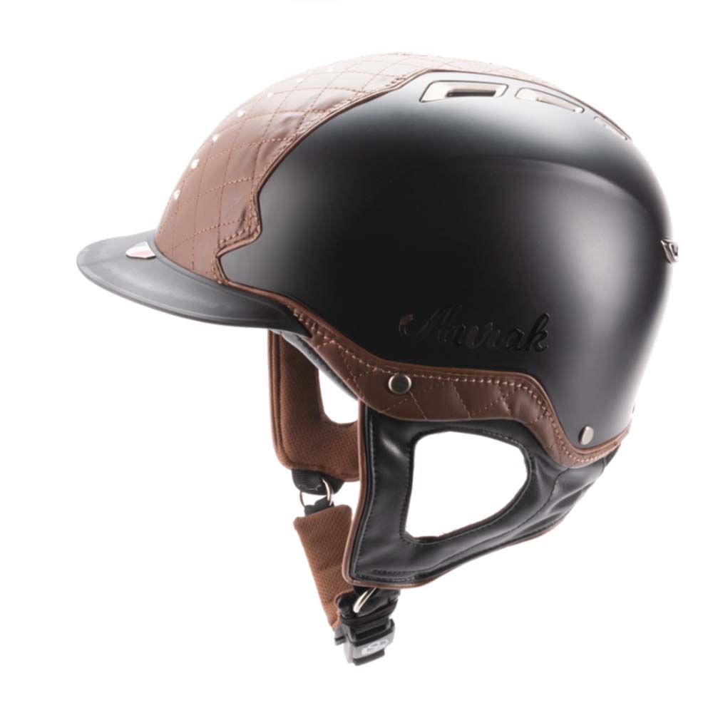 Les casques AURAK d'équitation son des bombe équestre homologuées