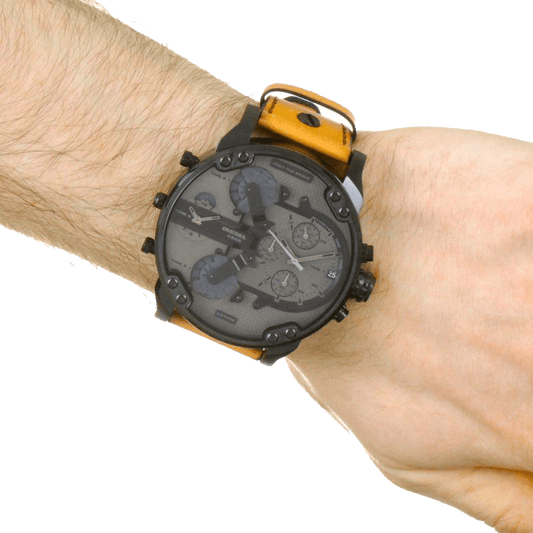 Grosse montre DIESEL DZ7406 The Daddy 2.0, design audacieux avec plusieurs fuseaux horaires