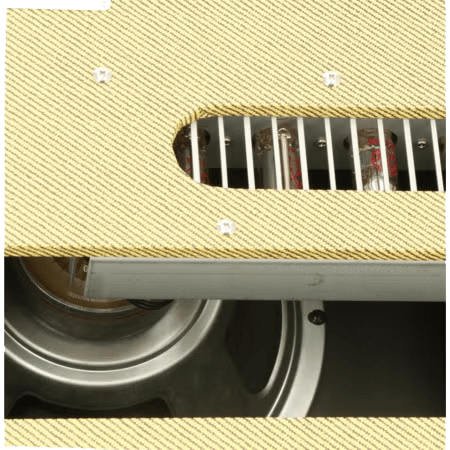 Ce très bel ampli pour guitare électrique : Le Fazley Galactic Tube R15