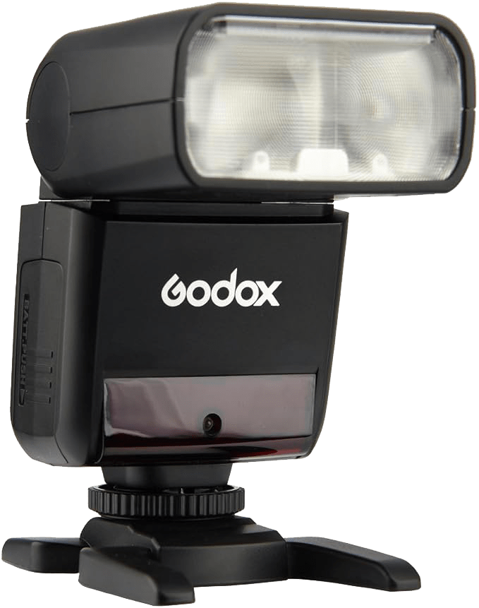 Le Godox TT350F est un flash TTL compact et polyvalent.