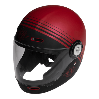 Casque archive vintage aux couleurs rouge et noir mat