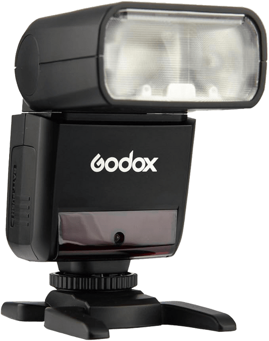 Le Godox TT350F est un flash TTL compact et polyvalent.