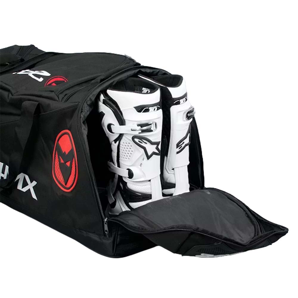 Sacs de Sport 24MX 150L avec sa poche spéciale pour ranger les bottes de moto.